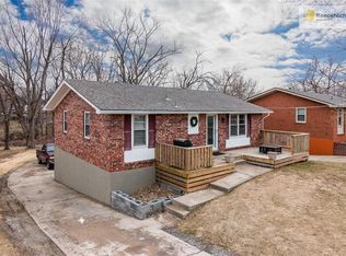 3623 NE Prather Rd, Kansas City, MO 64116