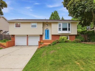 1108 E Barberry Ln, Mount Prospect, IL, 60056