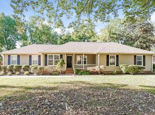 2409 Racquet Club Dr, Murfreesboro, TN 37128