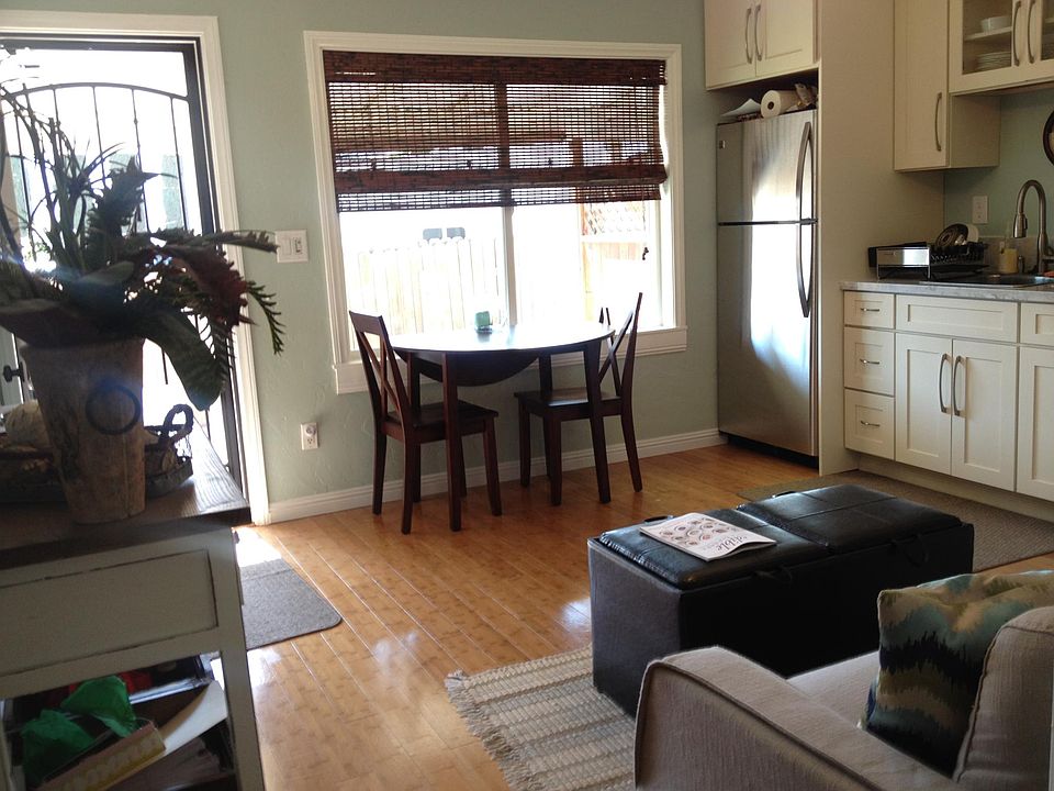 1st image of 315 Fraser Ln