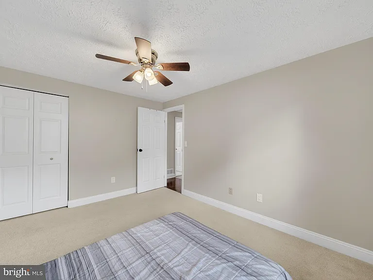 3806 Candlelight Ct — Photo 26