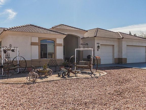 2nd image of 5439 N 107th Ln