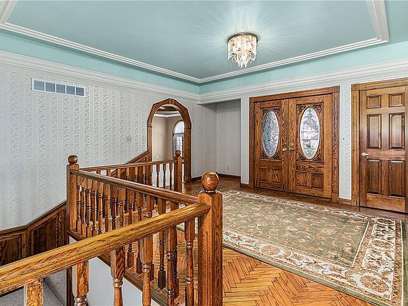 2nd image of 2741 Kimwood Dr