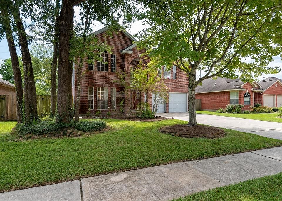 1st image of 21467 Palace Pines Dr