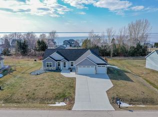 N9226 Perch Ln, Fond Du Lac, WI 54937