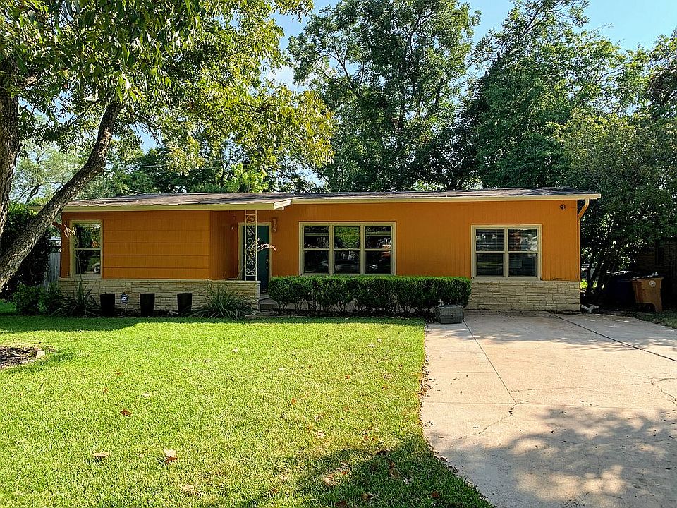 1st image of 1207 Larkwood Dr