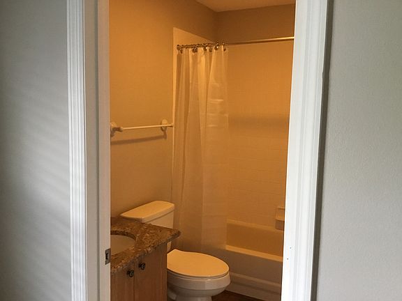 5th image of 1614 Campos Dr