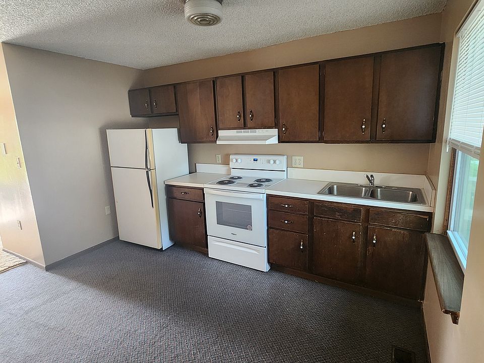 1st image of 1310 E North St #17