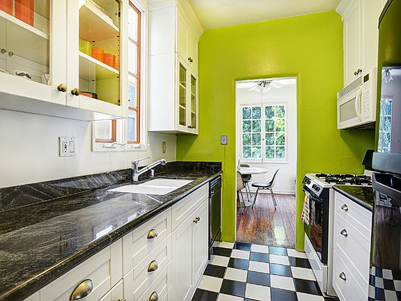 5th image of 1345 N Hayworth Ave APT 107