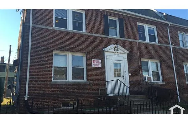 2929 Nelson Pl SE APT 1 photo 1
