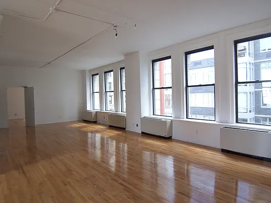 Rented by City Connections Realty | media 19