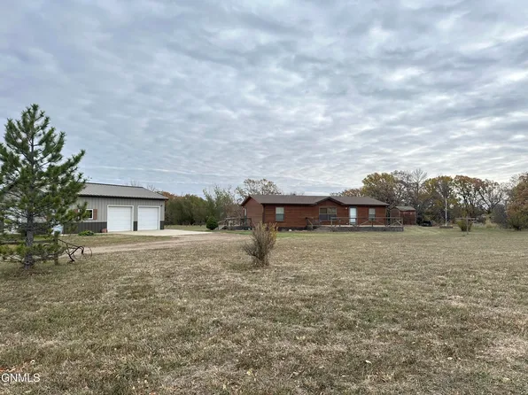 5414 Oahe Dr S, Mandan, ND 58554