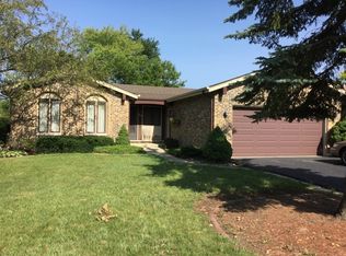 535 N Kenmore Ave, Addison, IL 60101