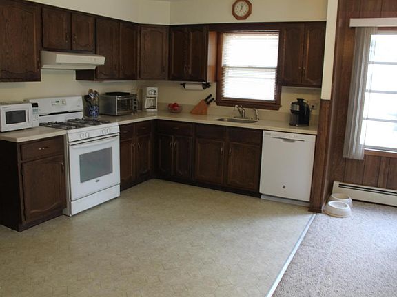 4th image of 28 Sheepshead Dr