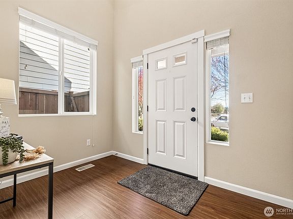 4th image of 25223 136th Avenue SE