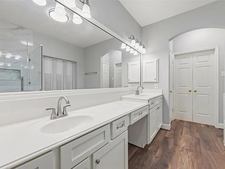 16315 Madewood St — Photo 18