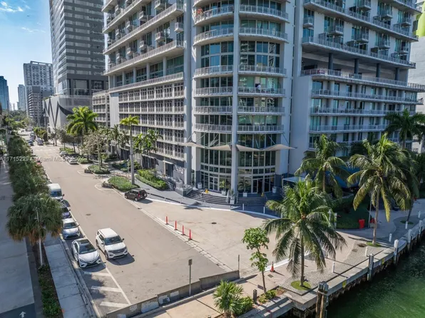 690 SW 1st Ct #0, Miami, FL 33130