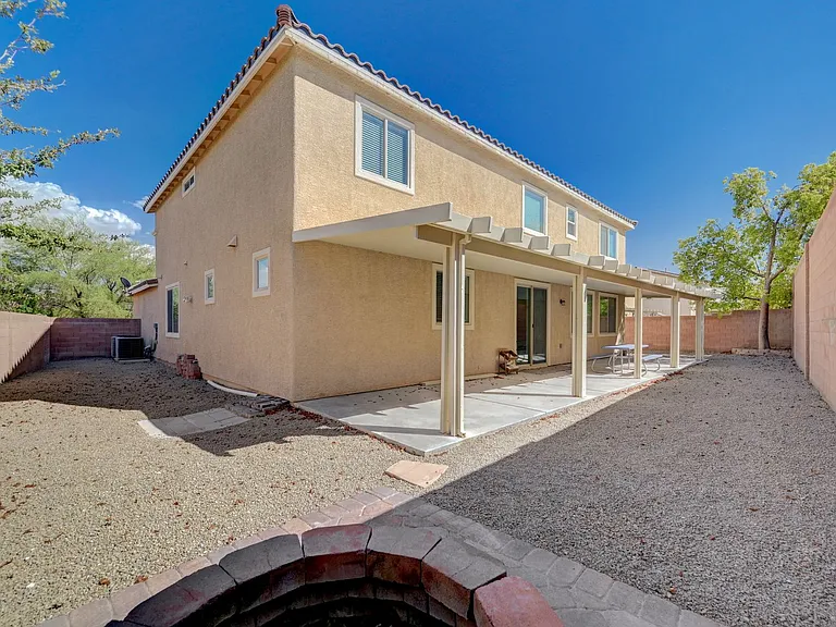 6637 Cliff Shore Ct — Photo 58