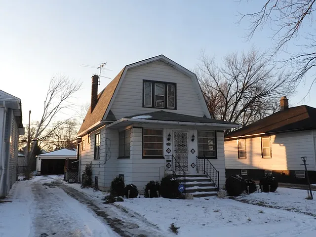 1906 S 21st Ave photo 1
