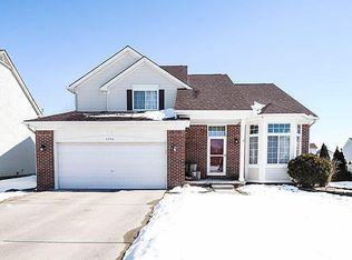 6543 Robindale Dr, Ypsilanti, MI 48197