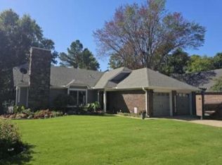 6295 Barwick Dr, Memphis, TN 38134