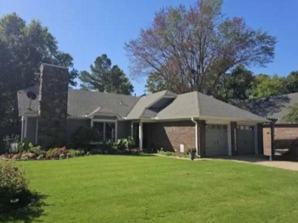 6295 Barwick Dr, Memphis, TN 38134