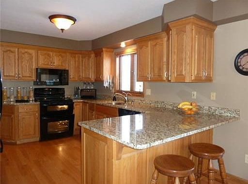 5th image of 3094 Deerfield Dr NE