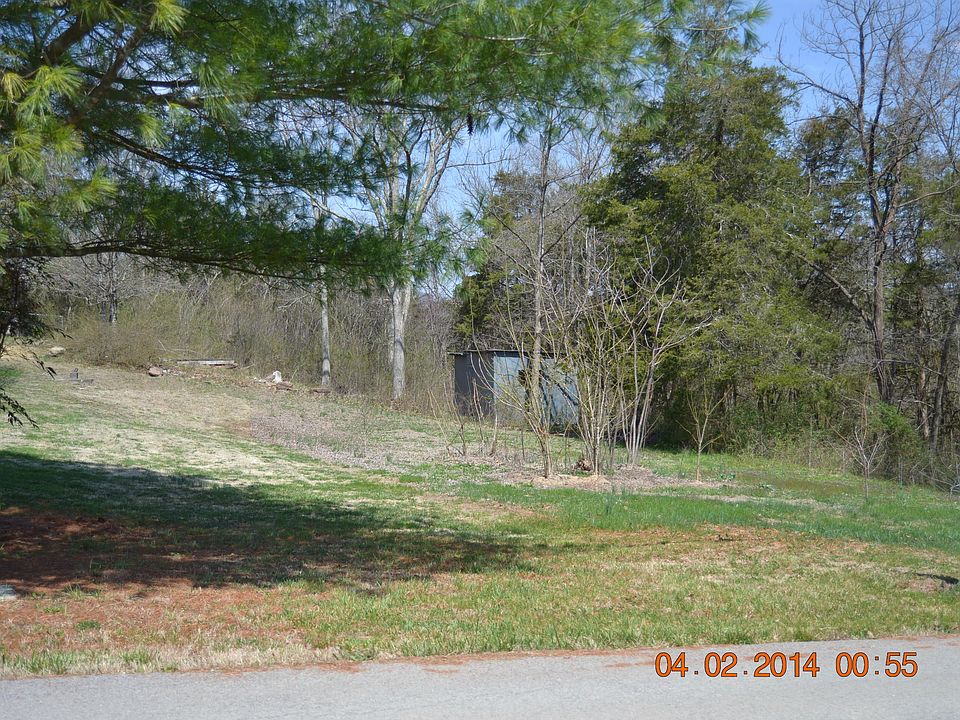 2nd image of Cedar Ave