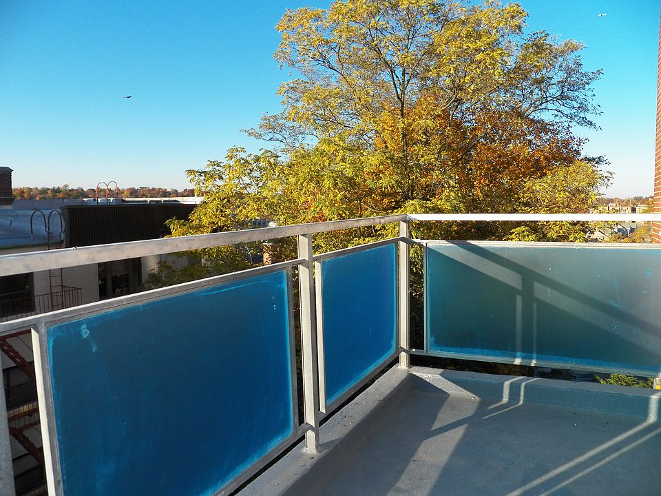 1st image of 14 Westview Ave APT 209