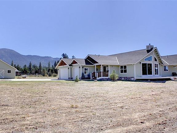 2nd image of 501 Lakewood Dr