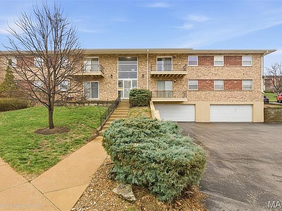 2nd image of 10387 Forest Brook Ln APT F
