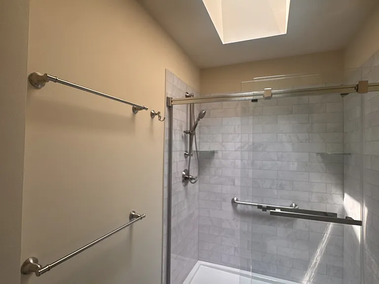 4282 Wimbledon Dr — Photo 23