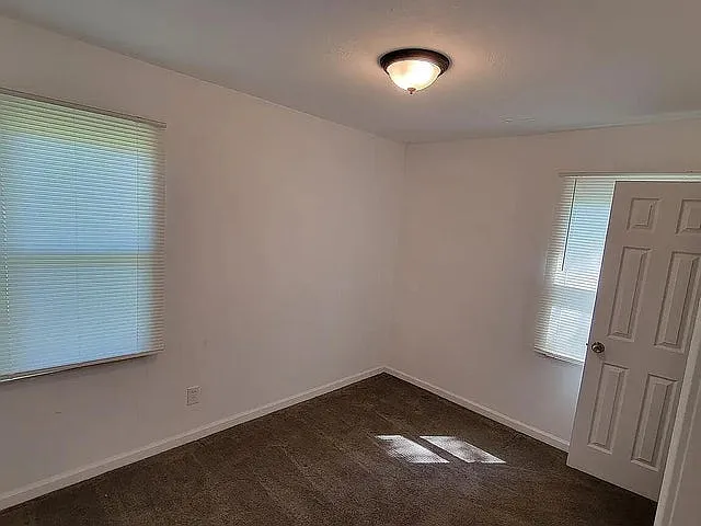 26548 Eton Ave — Photo 10