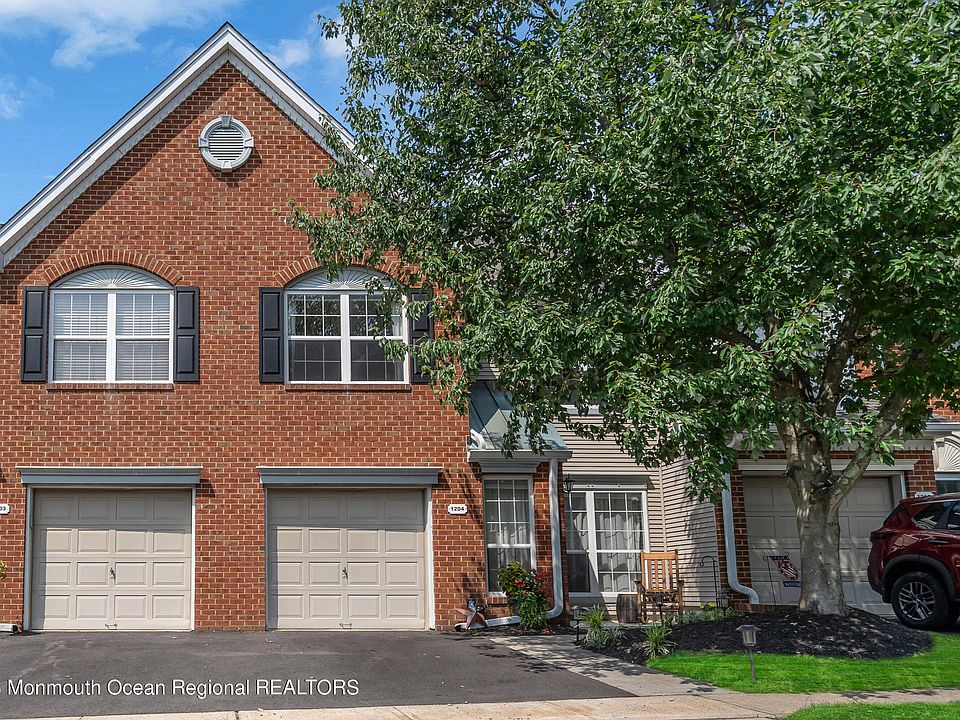 1st image of 1204 King George Lane