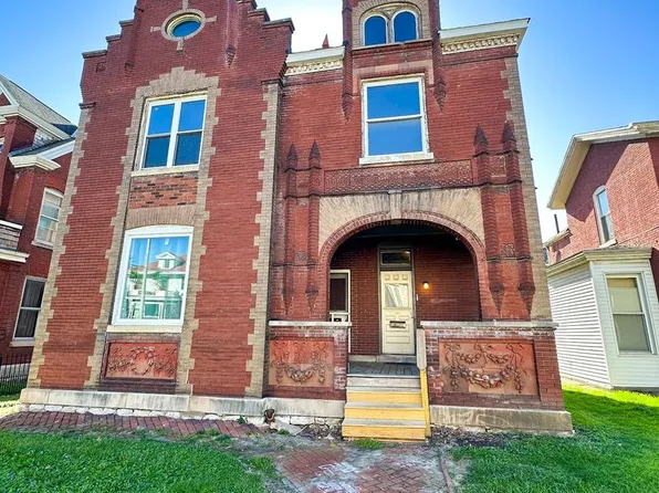 208 S. 12th St., 208 S 12th St, Quincy, IL 62301