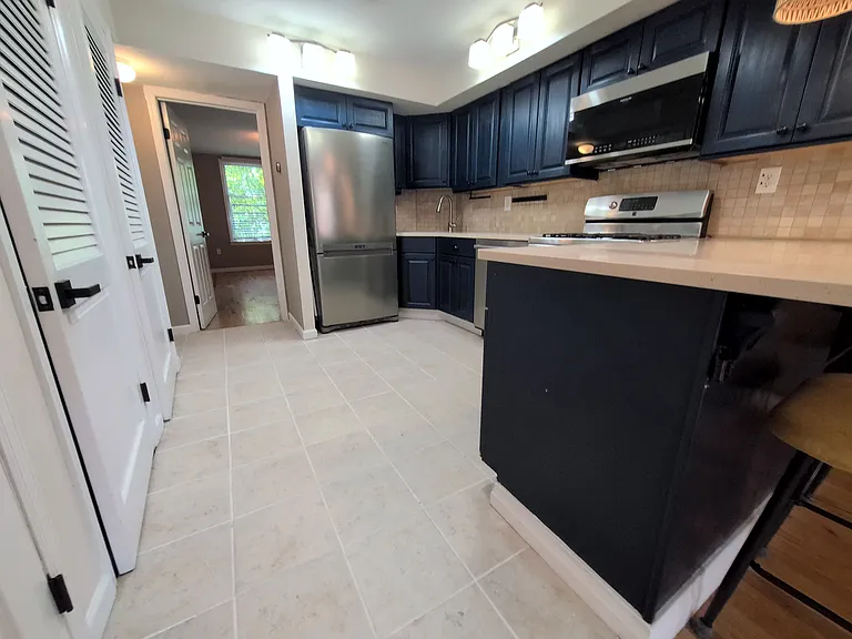 151 Sussex St #3 — Photo 10