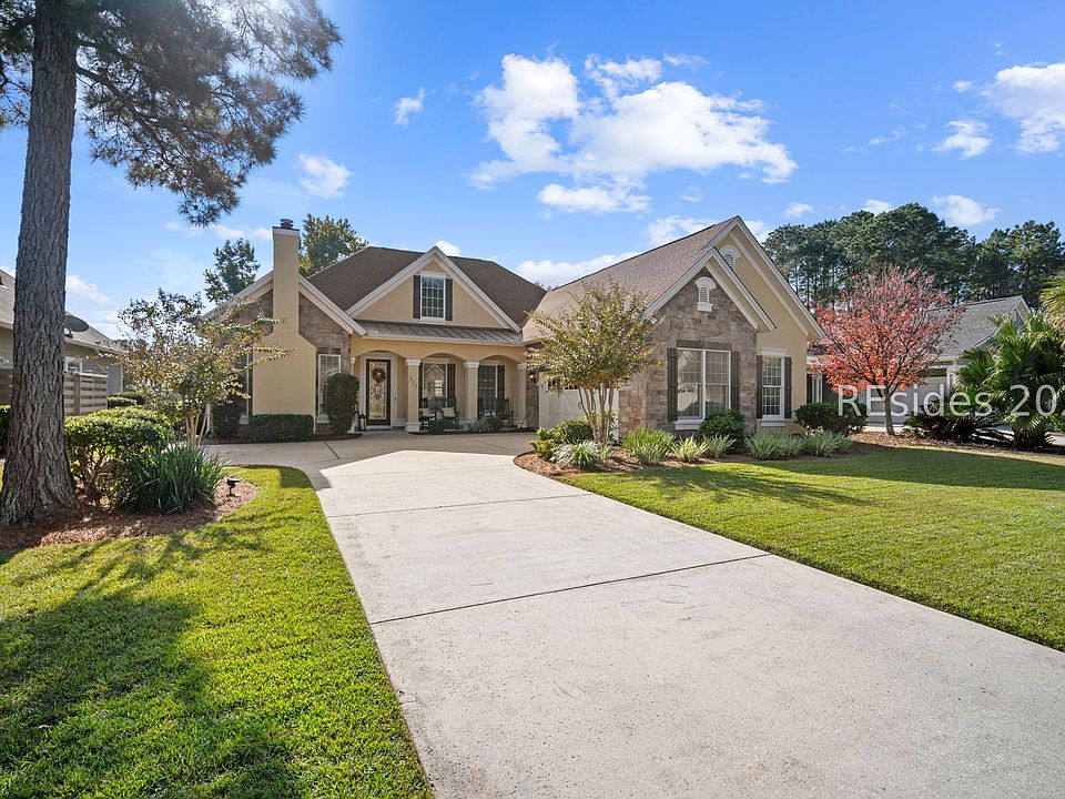 1st image of 377 Dogwood Ln