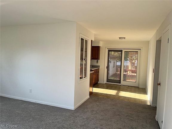 4th image of 1541 W 28th St