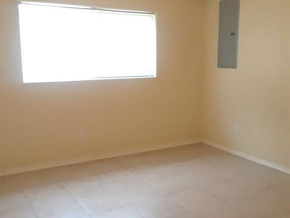 2nd image of 9710 Kingbird Dr