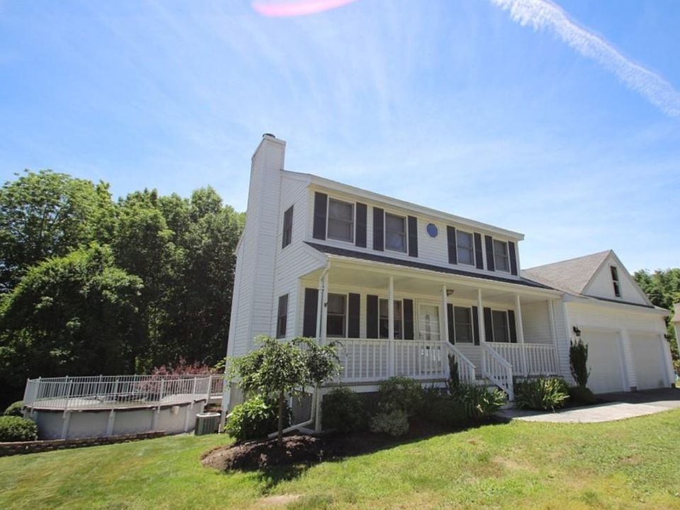 1st image of 712 W Lowell Ave