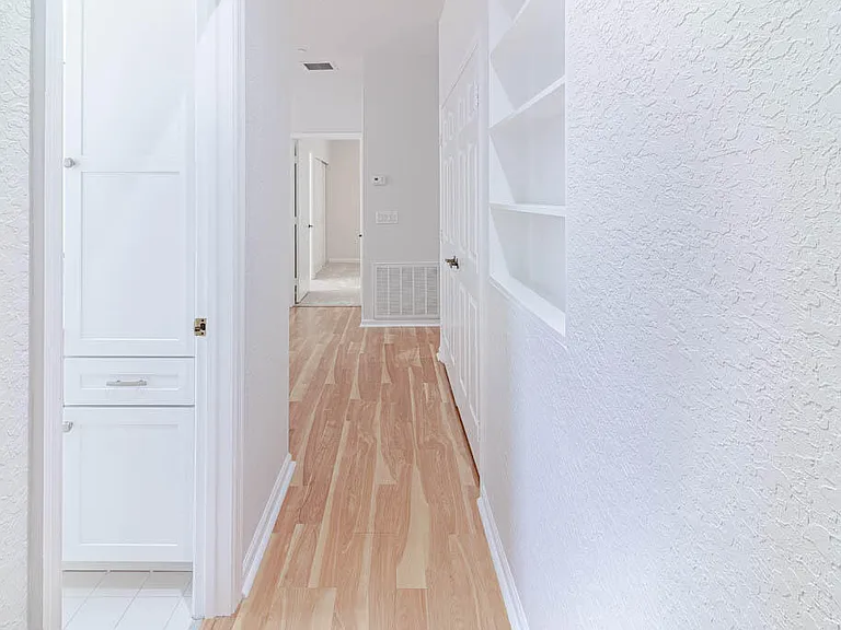 356 SE Bloxham Way — Photo 33