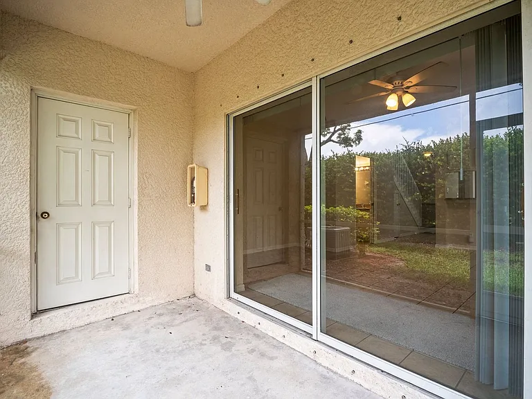 8219 Pacific Beach Dr — Photo 26