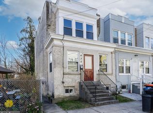 435 Bickley Pl, Chester, PA 19013