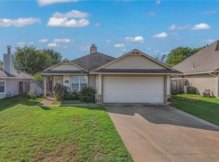 3924 Tranquil Path Dr, College Station, TX 77845