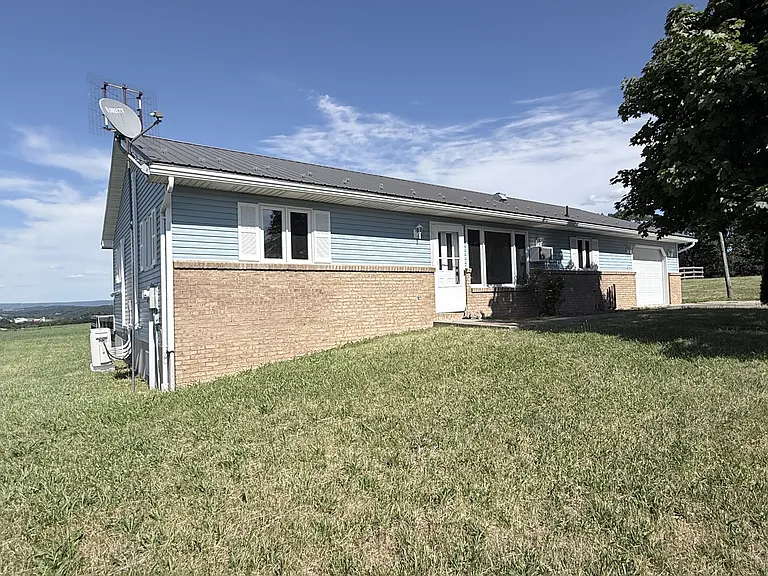 90 Boyer Rd — Photo 17