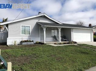 2121 Sleepy Hollow Ave, Hayward, CA 94545