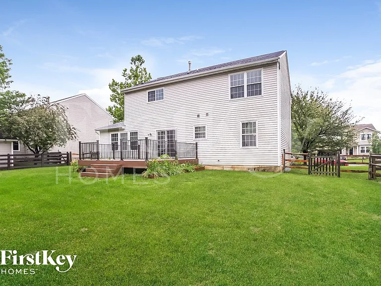 8106 Autumn Pl — Photo 14