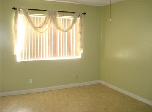 3rd image of 10773 Cleary Blvd APT 211