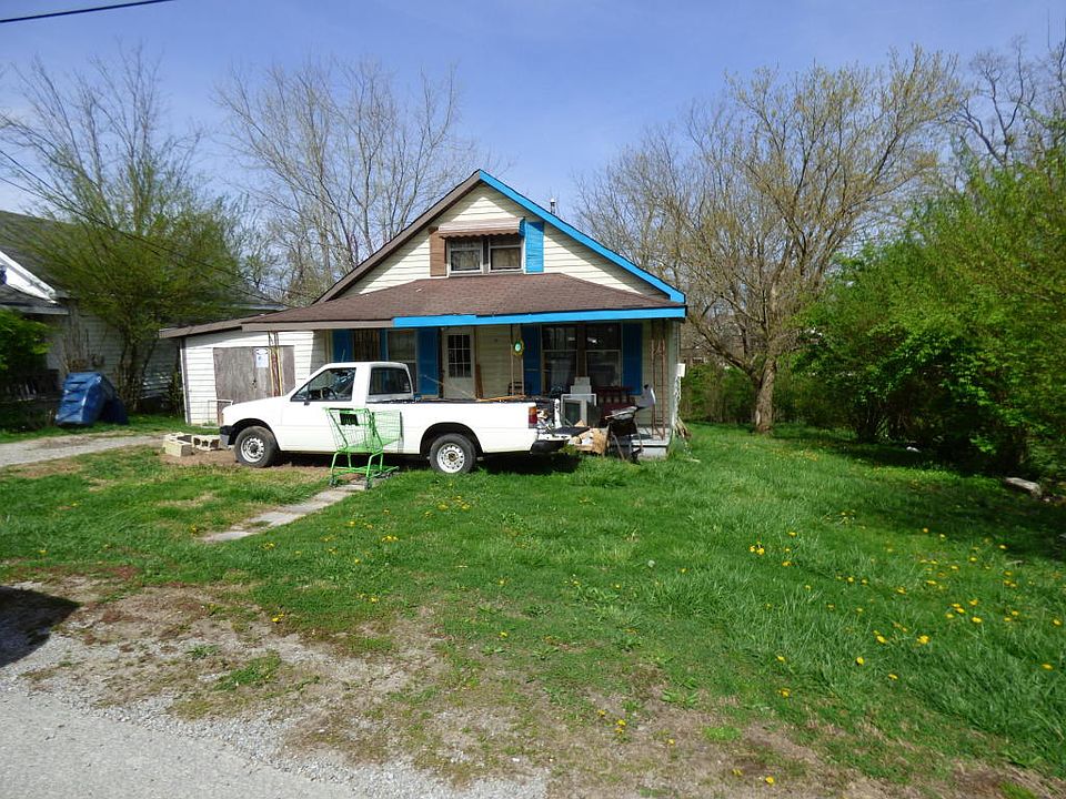 1st image of 79 School St