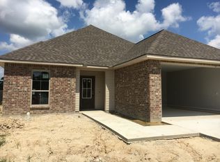 32437 Lake Point Blvd, Denham Springs, LA 70726